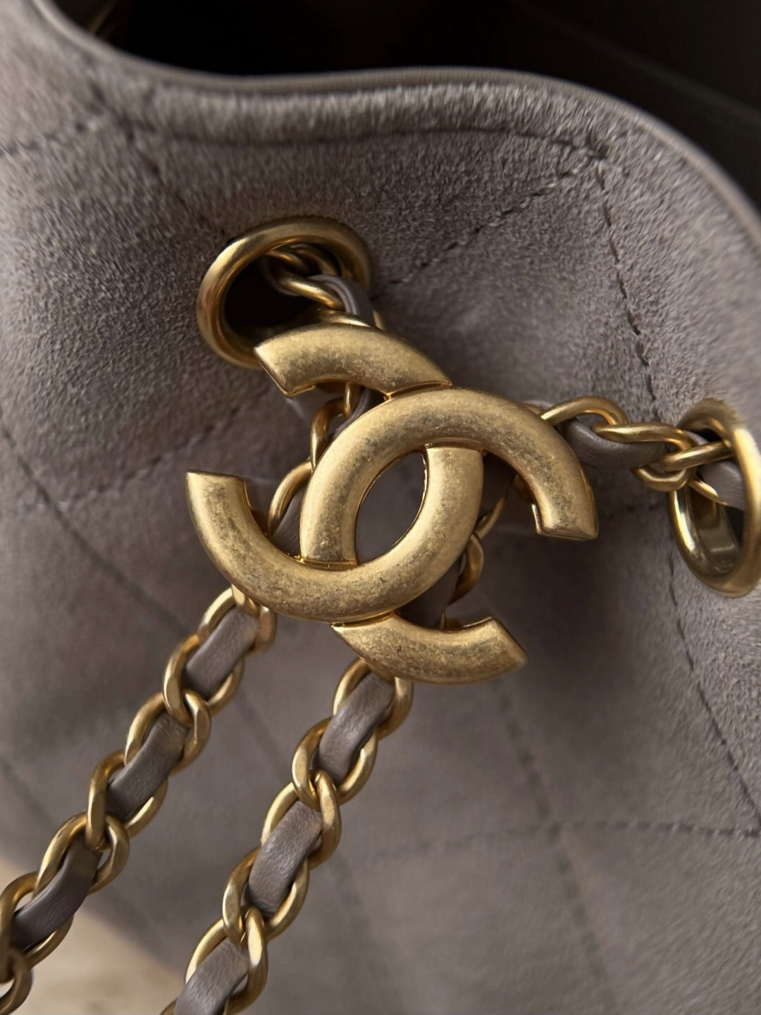 Chanel 25 Suede Camel - Mini