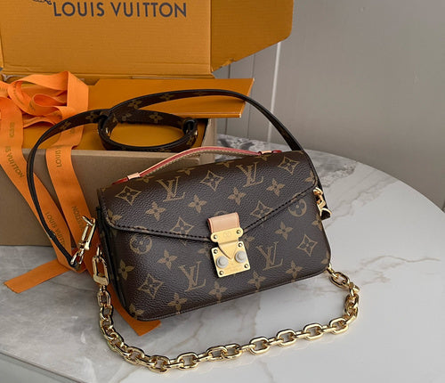 Louis Vuitton Shoulder Bag