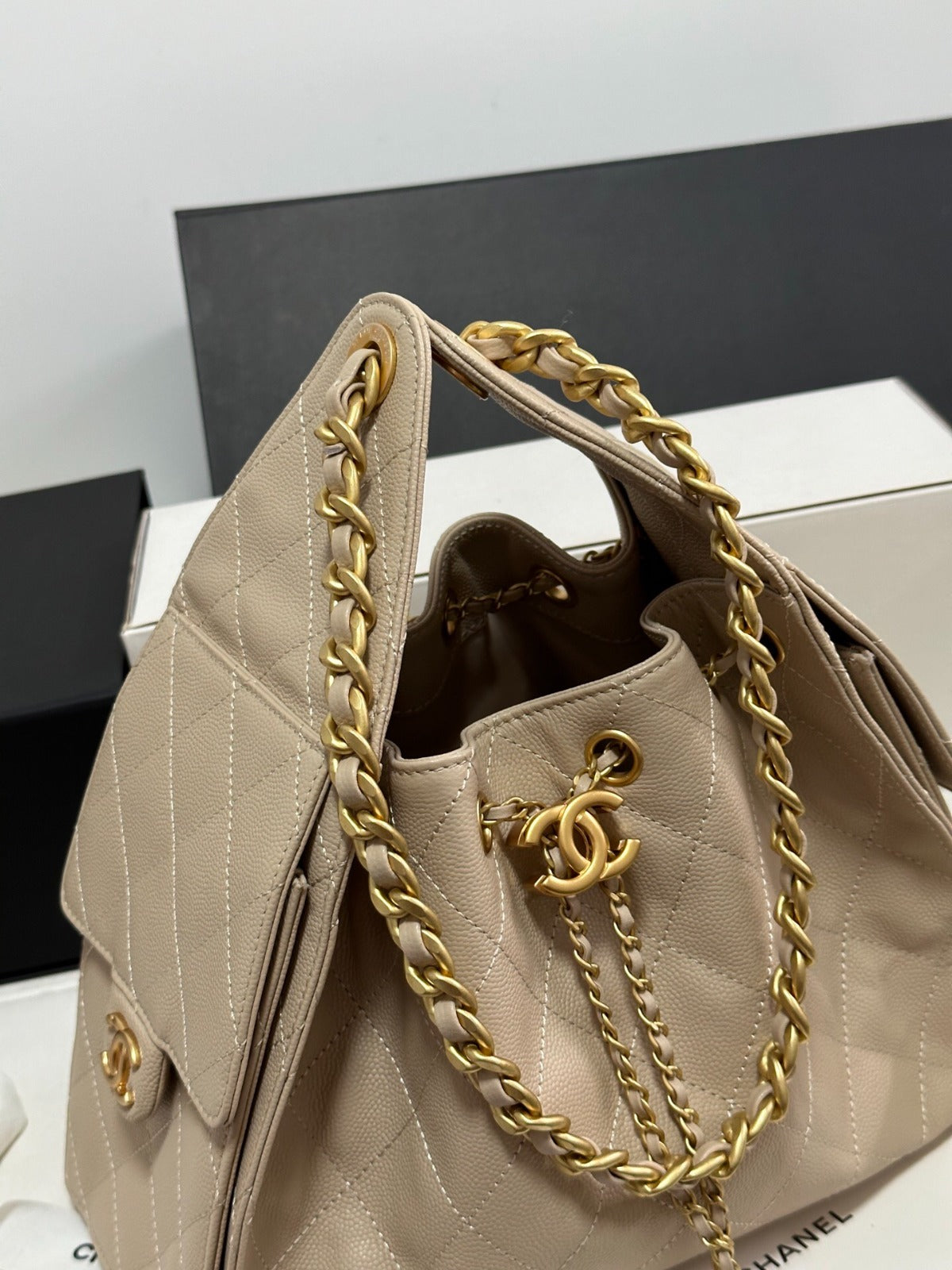 Chanel 25 Small - Camel Leather