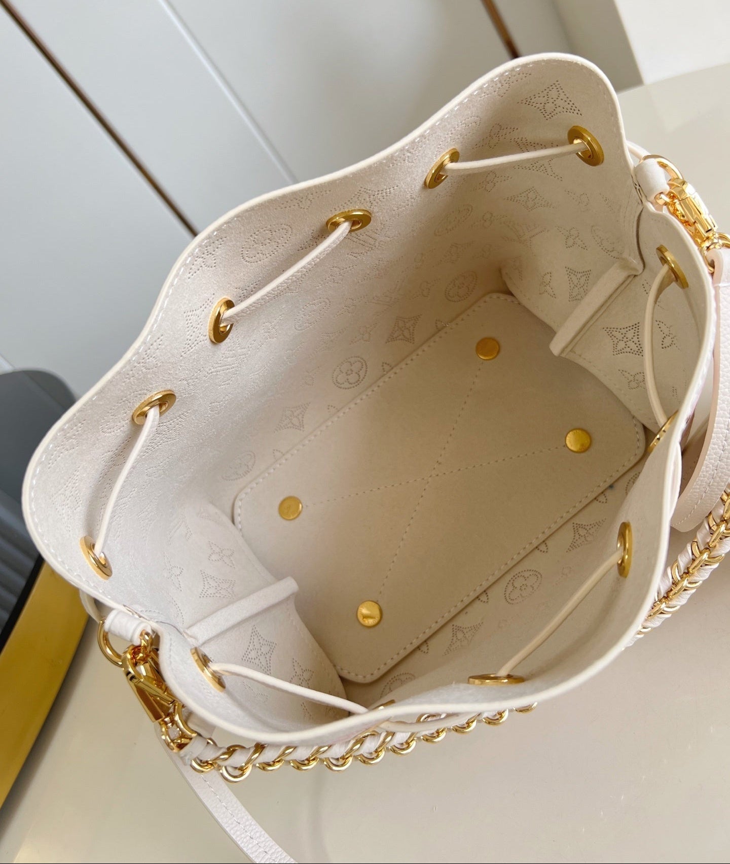 Louis Vuitton Shoulder Bag