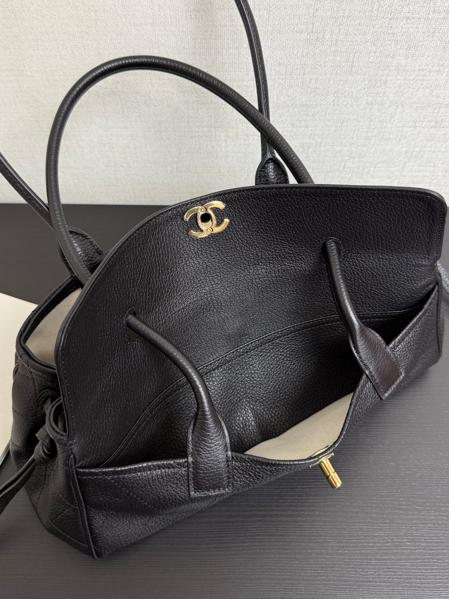 Chanel 26 Shoulder Bag - Black
