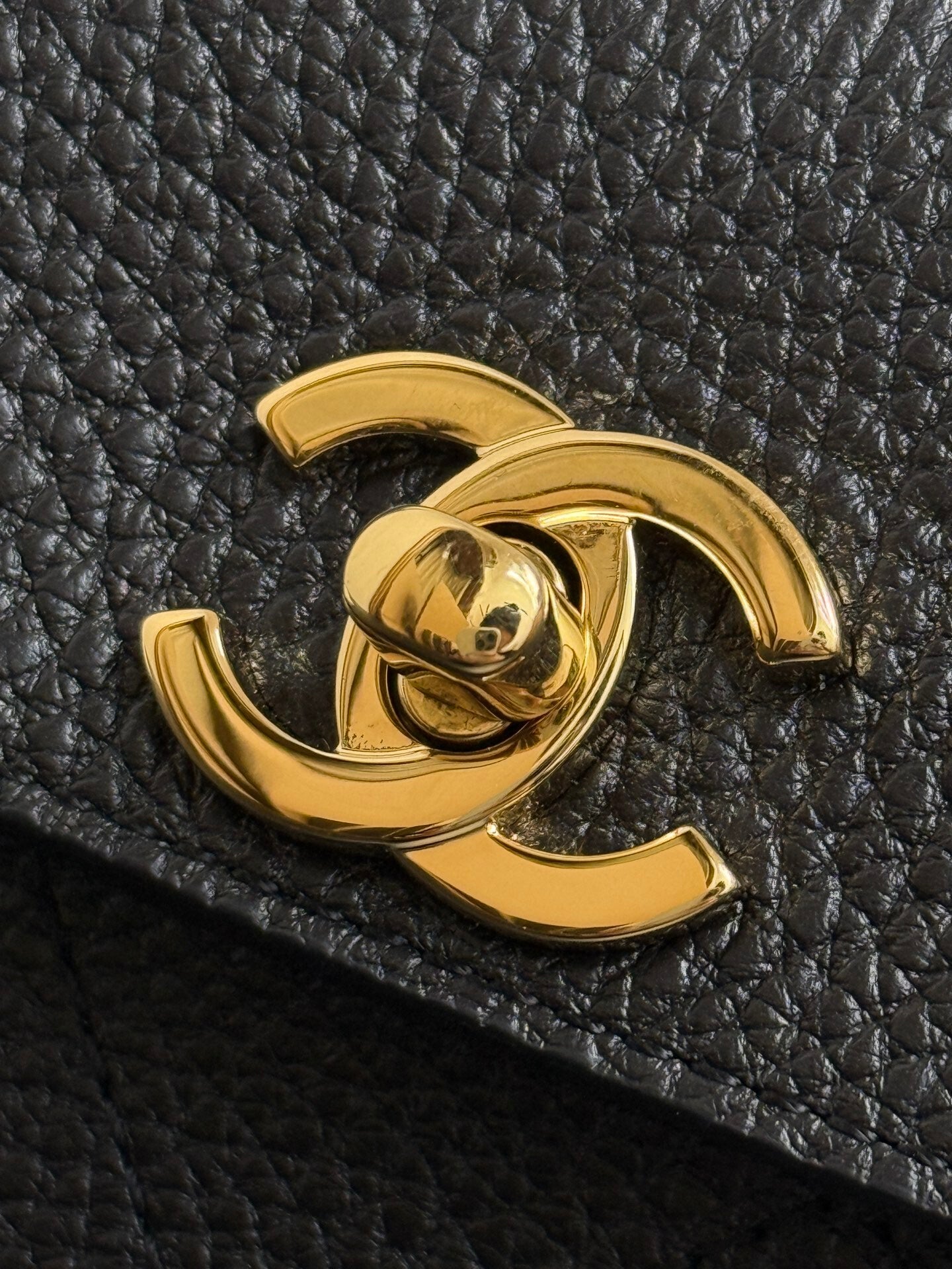 Chanel 26 Shoulder Bag - Black