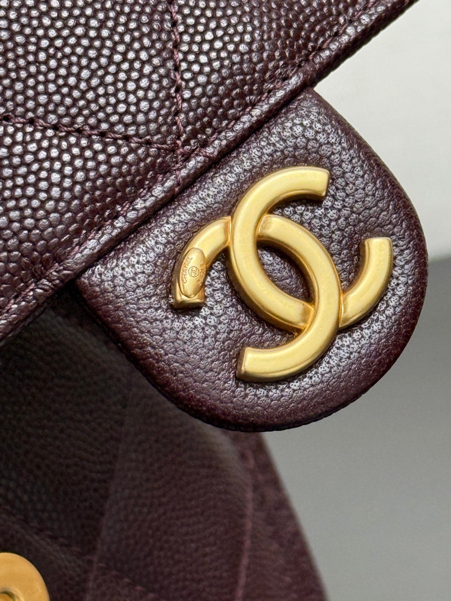 Chanel 25 Mini - Burgundy Leather