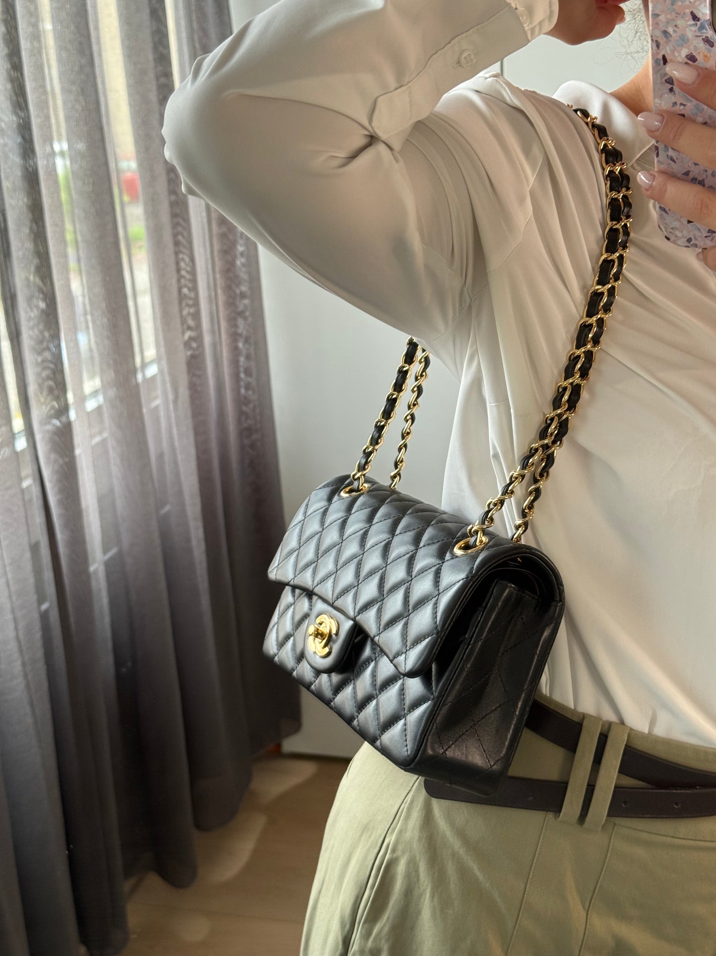 Chanel Classic Flap 23 cm