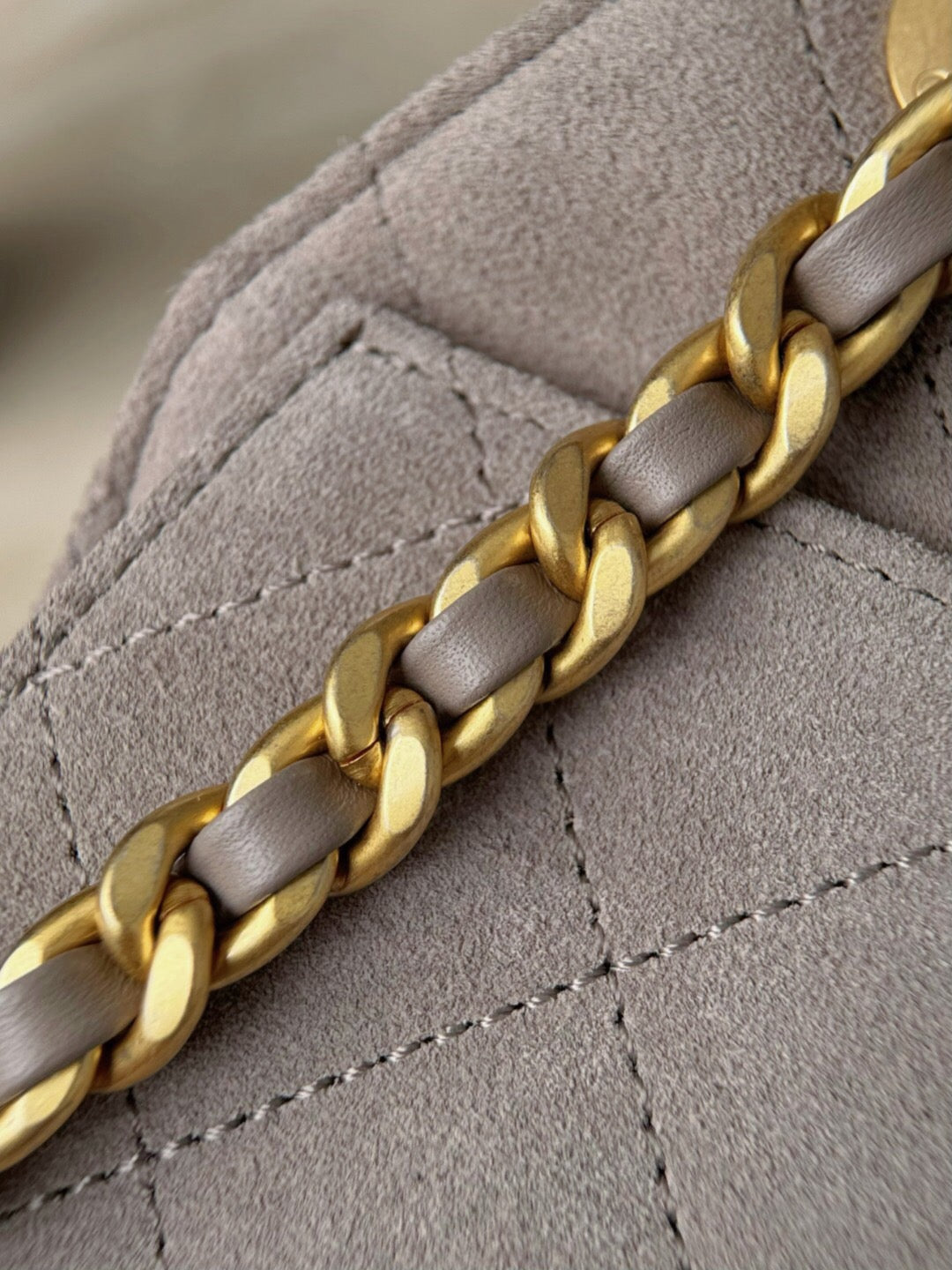Chanel 25 Suede Camel - Mini