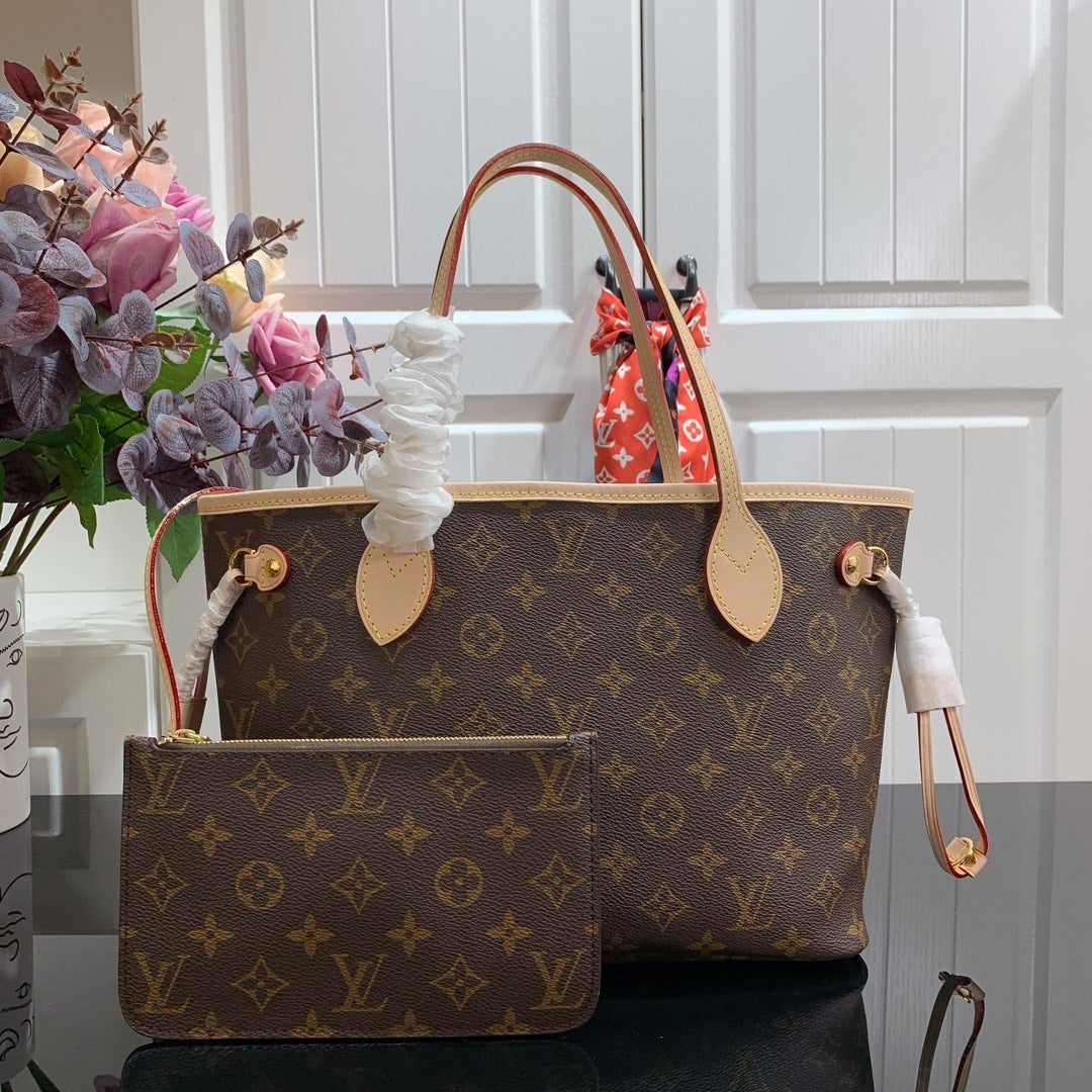 Louis Vuitton Classic Tote Bag