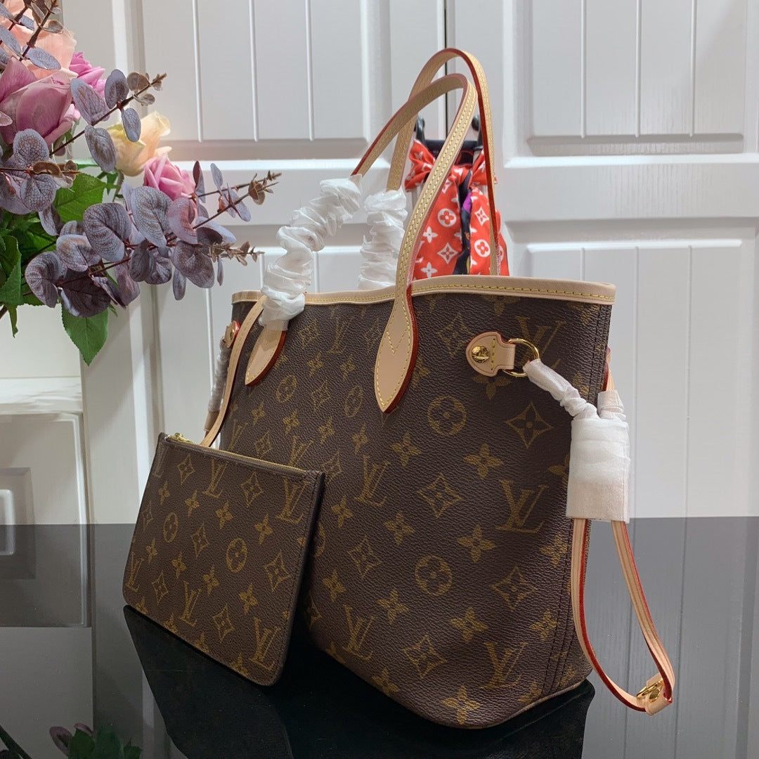 Louis Vuitton Classic Tote Bag