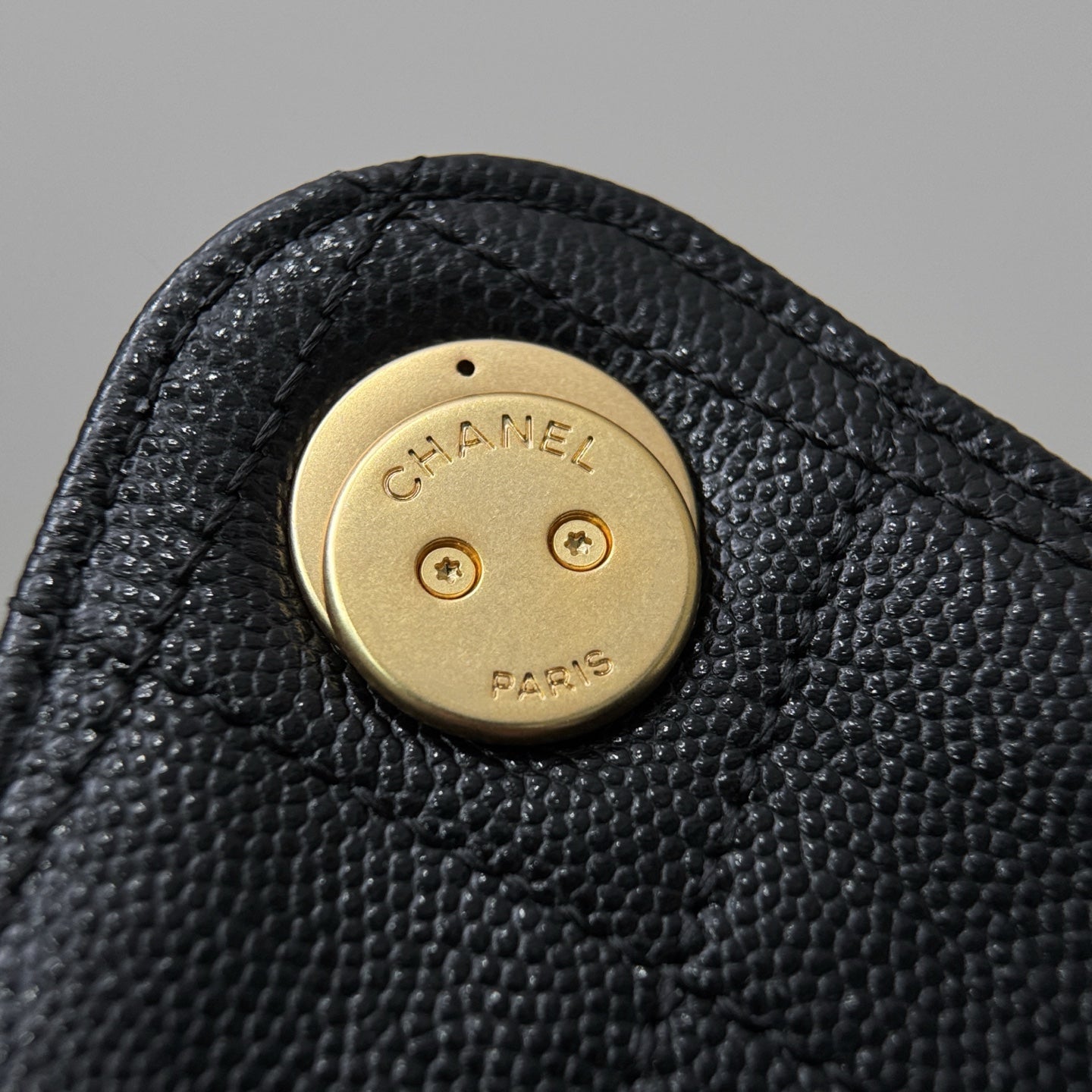 Chanel 25 Big Black