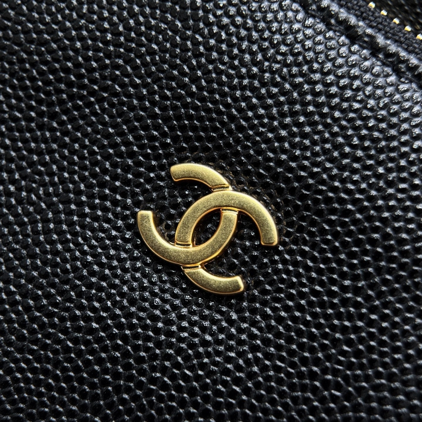 Chanel 25 Big Black