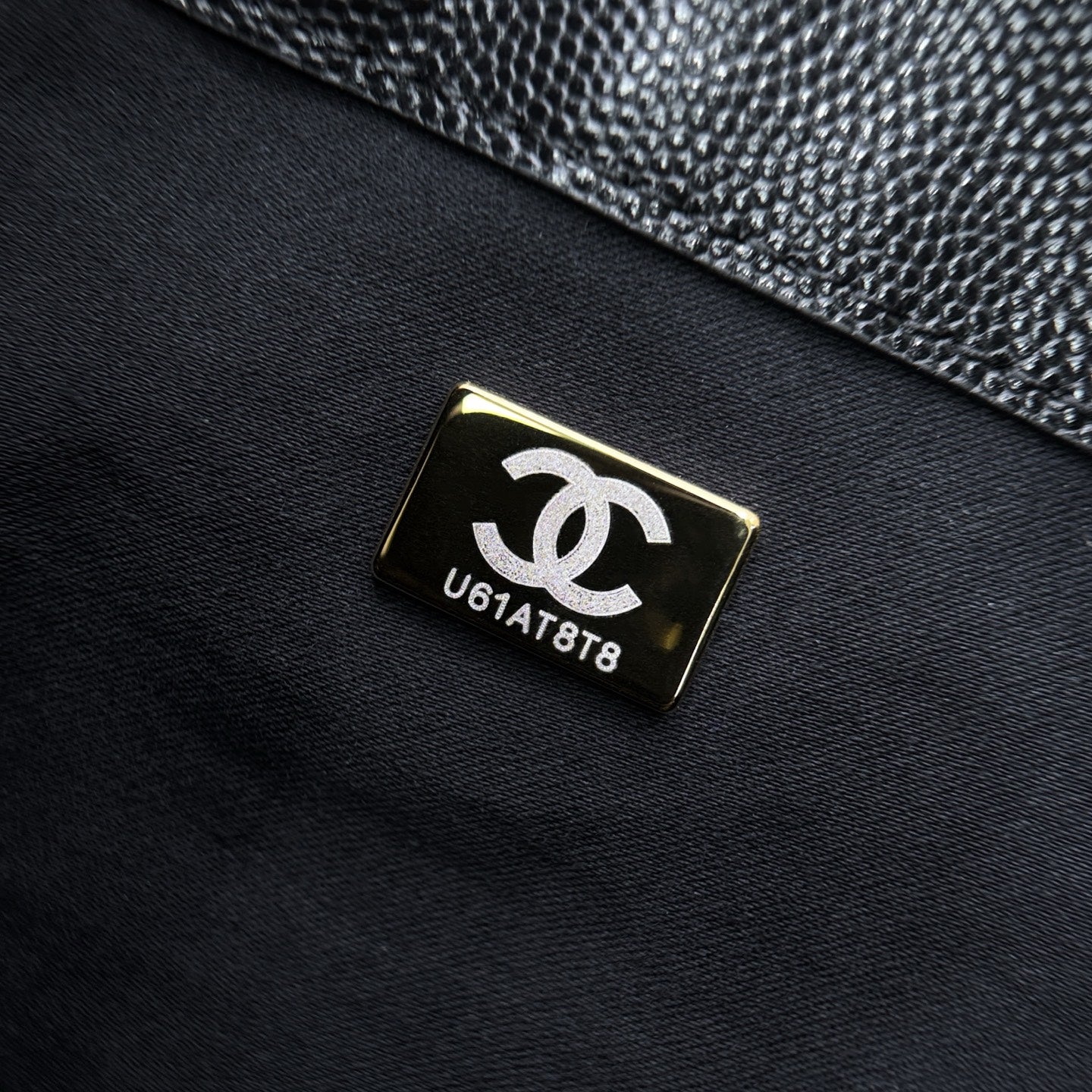 Chanel 25 Big Black